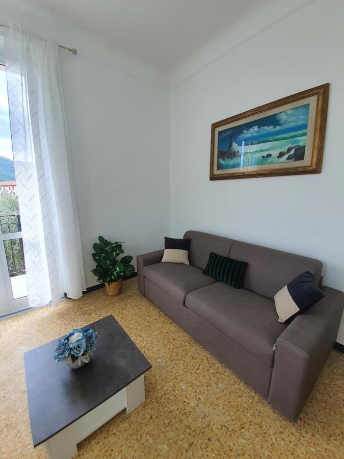 Apartmán La Casa Della Stazione La Spezia Exteriér fotografie