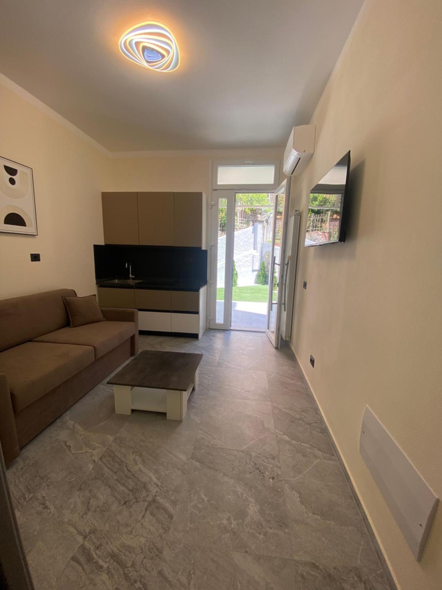 Apartmán La Casa Della Stazione La Spezia Exteriér fotografie